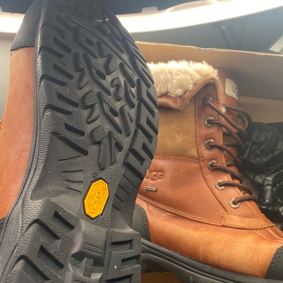 UGG winter boots - Picture 6 of 12